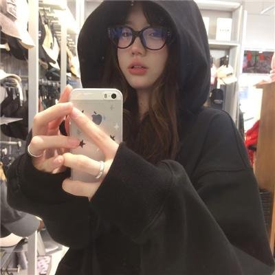 分手后，真千金她不伺候了